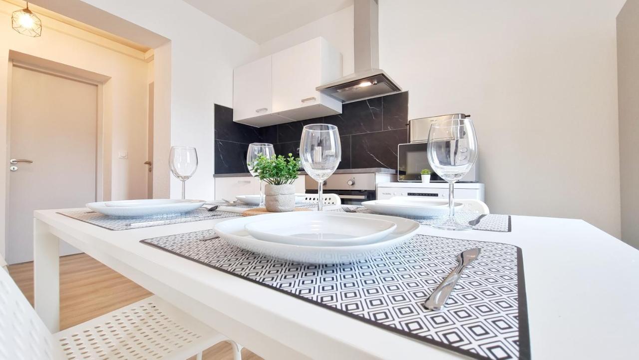מולהאוס Chez Jm - Calme - Chic - Fibre - Relax Bnb מראה חיצוני תמונה