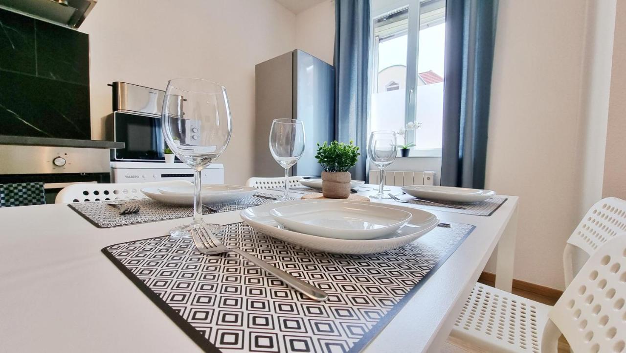 מולהאוס Chez Jm - Calme - Chic - Fibre - Relax Bnb מראה חיצוני תמונה