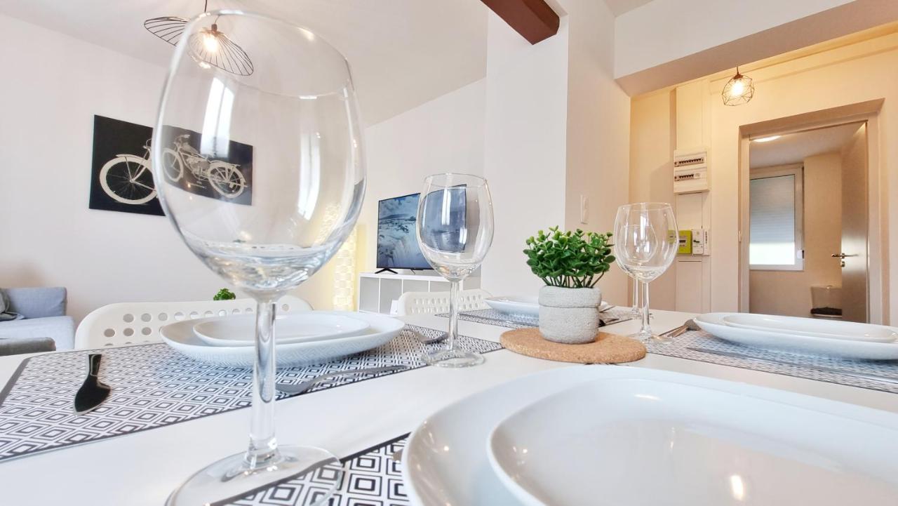 מולהאוס Chez Jm - Calme - Chic - Fibre - Relax Bnb מראה חיצוני תמונה